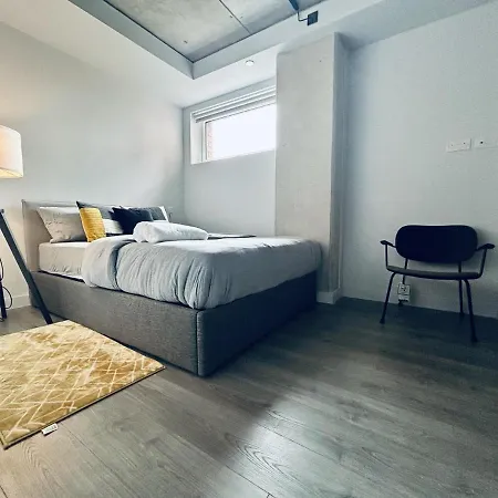 Captivating 2-bed Skyview In Leeds * ليدز